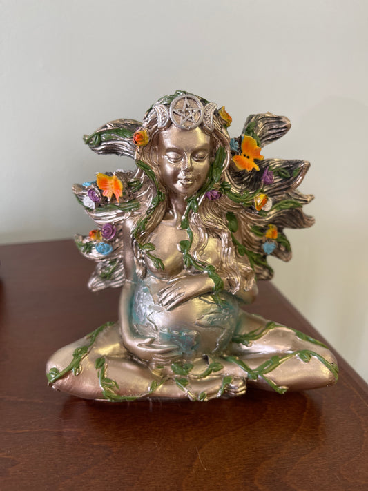 Floral Gaia Sm Statue