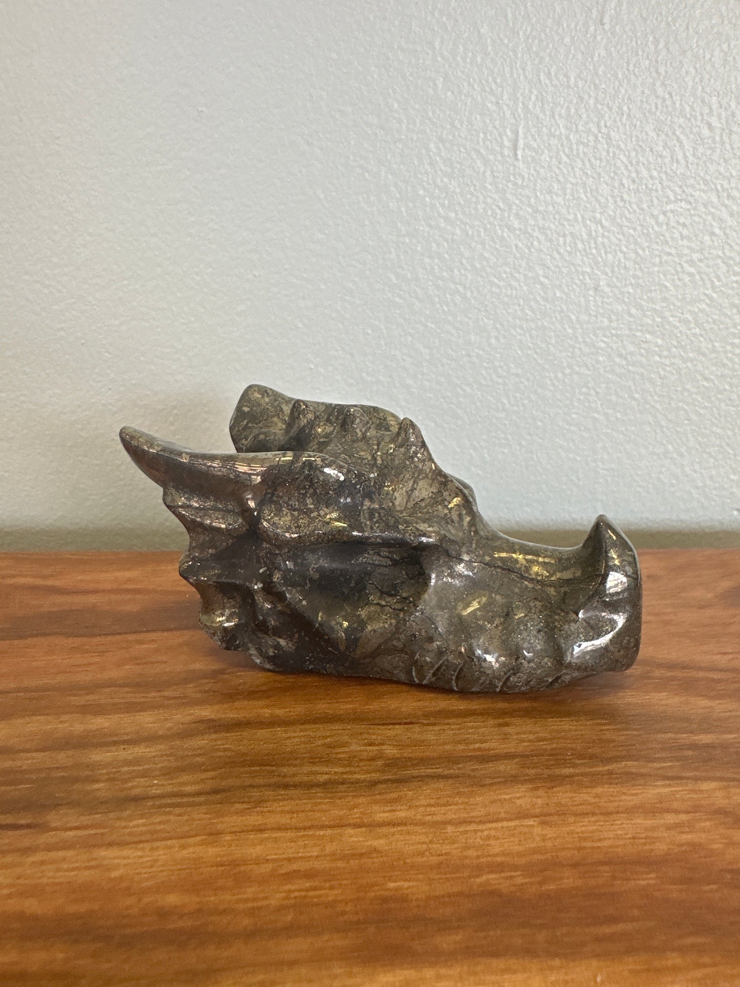 Pyrite 1lb Dragon Skull