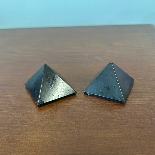 Black Tourmaline Lg Pyramid