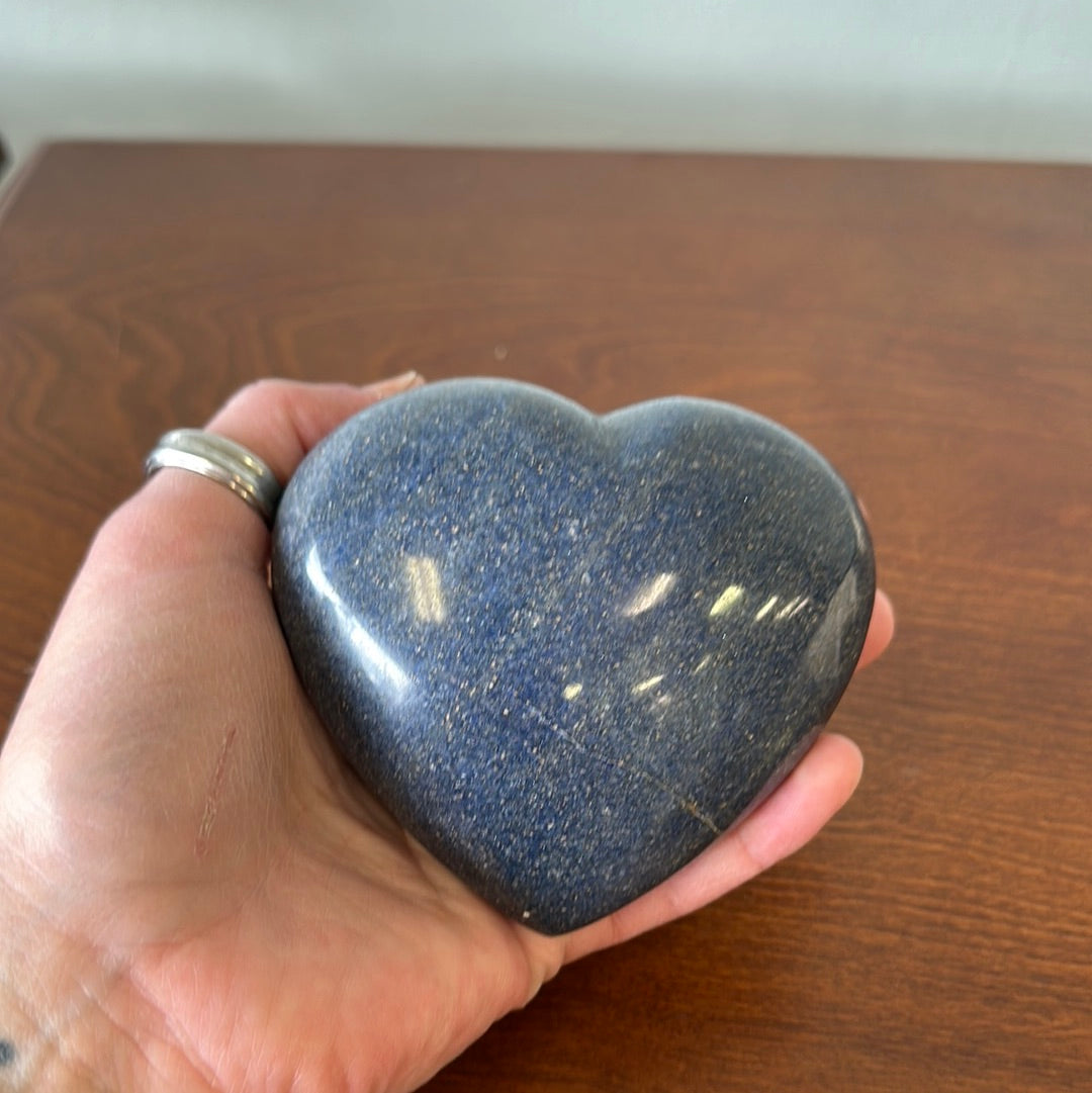 Lazurite 1lb Heart