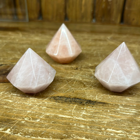 rose quartz energy diamond