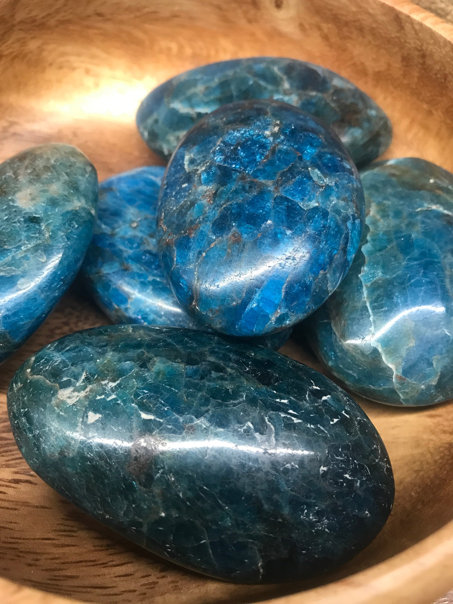 Blue Apatite Sm Palm