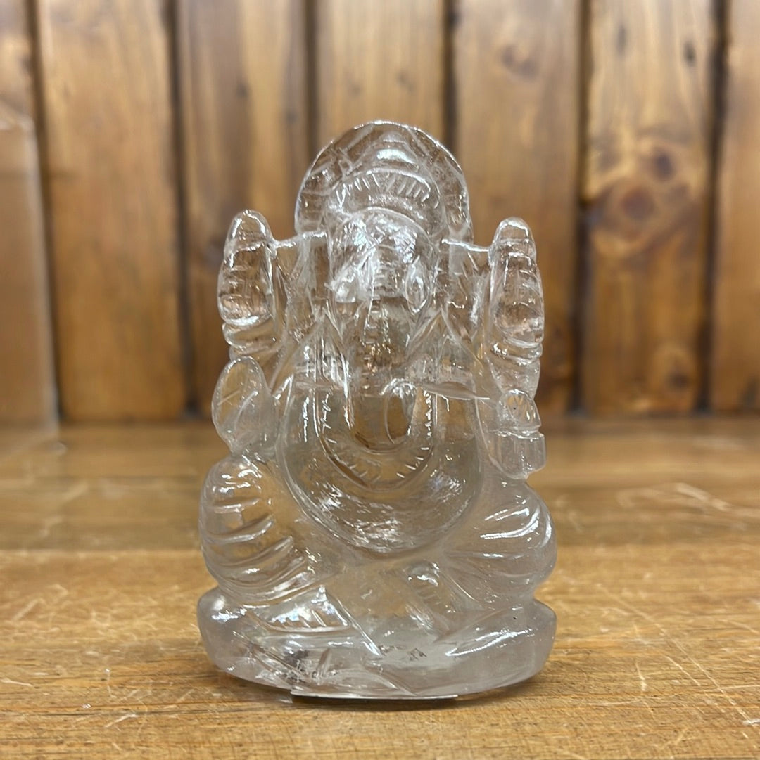 Clear Quartz Med Ganesha